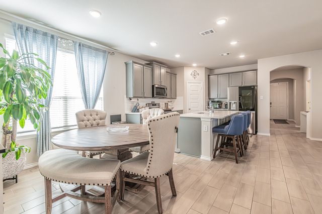 2935 Brittlebush Drive, Fort Worth, TX 76108