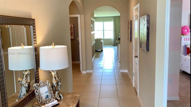 368 Tanglewood Drive, Davenport, FL 33896