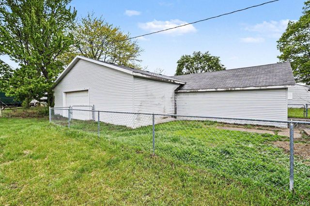 2537 Middlebury Street, Elkhart, IN 46516