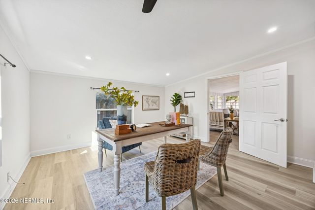 2189 THE WOODS Drive E, Jacksonville, FL 32246