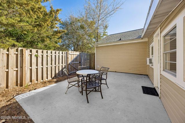 2189 THE WOODS Drive E, Jacksonville, FL 32246