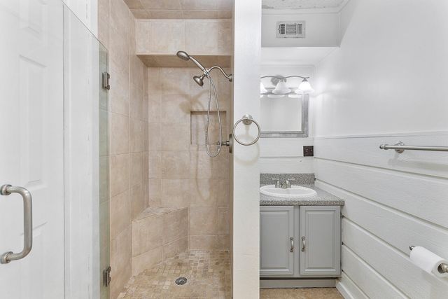 230 Walnut Drive, Trinity, TX 75862