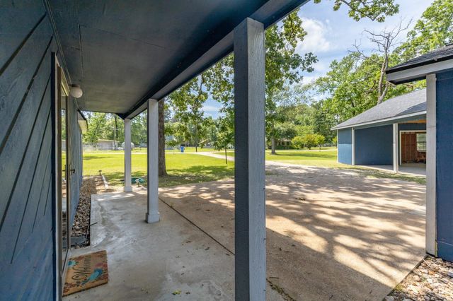 230 Walnut Drive, Trinity, TX 75862