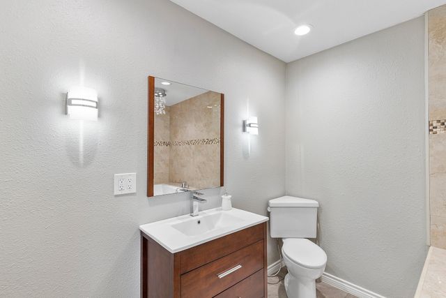 230 Walnut Drive, Trinity, TX 75862