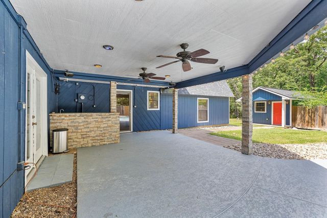 230 Walnut Drive, Trinity, TX 75862
