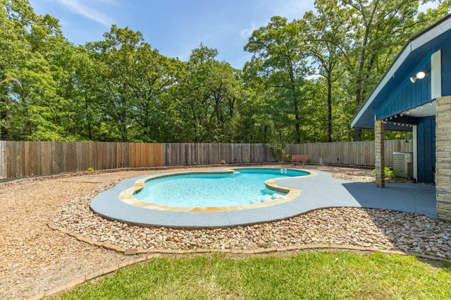 230 Walnut Drive, Trinity, TX 75862