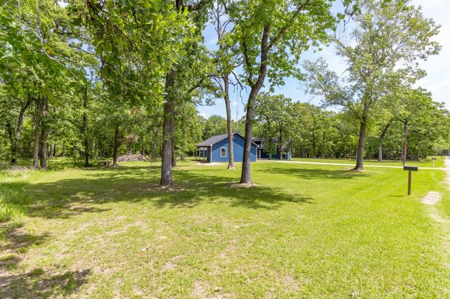 230 Walnut Drive, Trinity, TX 75862
