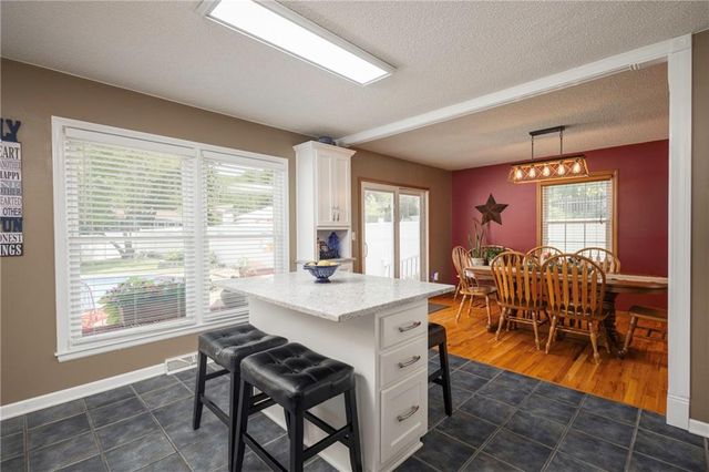 315 Goodrich Drive, Warrensburg, MO 64093