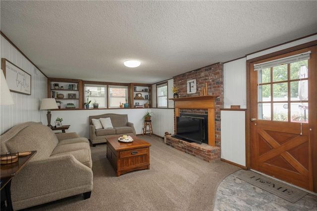 315 Goodrich Drive, Warrensburg, MO 64093