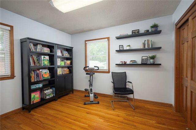 315 Goodrich Drive, Warrensburg, MO 64093