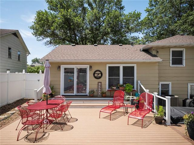 315 Goodrich Drive, Warrensburg, MO 64093