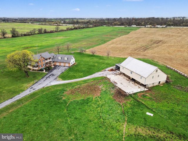 5505 OLDE SCOTLAND RD, Shippensburg, PA 17257