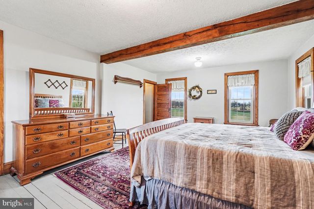 5505 OLDE SCOTLAND RD, Shippensburg, PA 17257