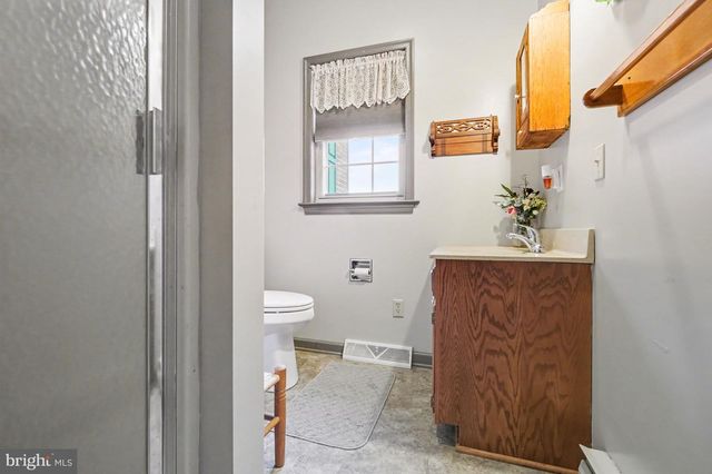 5505 OLDE SCOTLAND RD, Shippensburg, PA 17257