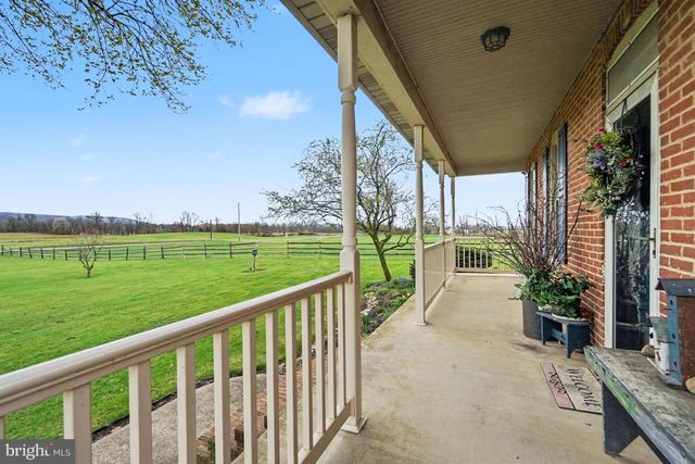 5505 OLDE SCOTLAND RD, Shippensburg, PA 17257