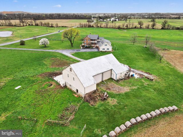 5505 OLDE SCOTLAND RD, Shippensburg, PA 17257