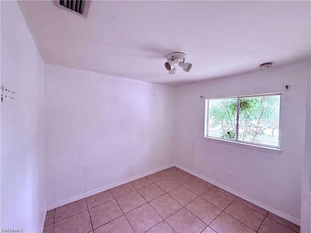 1221 E 12th ST, Lehigh Acres, FL 33972