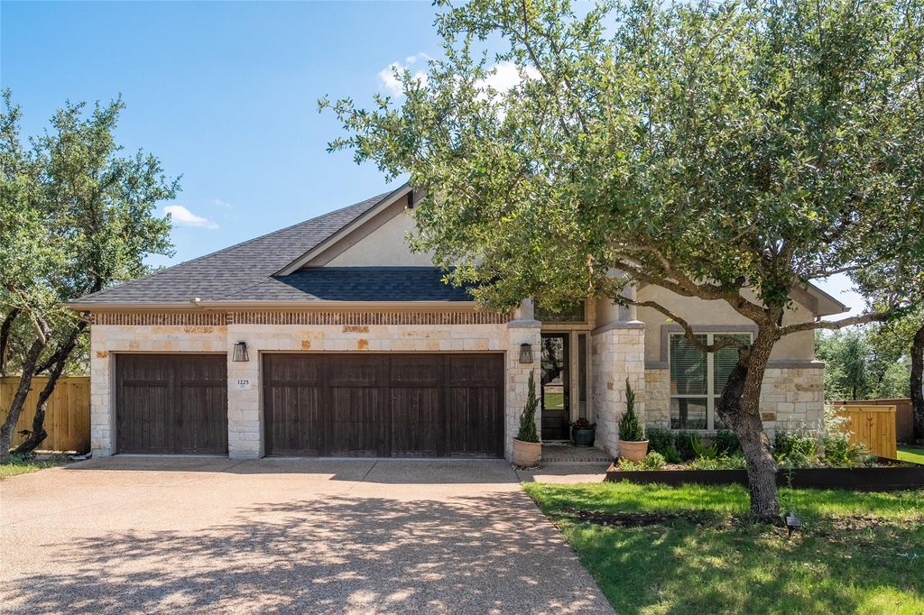 1225 Grassy Field RD, Austin, TX 78737