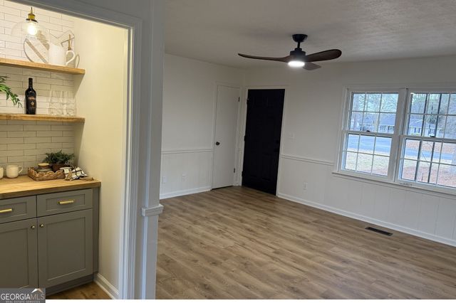 5 Pine Chase, Carrollton, GA 30116