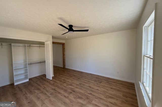 5 Pine Chase, Carrollton, GA 30116