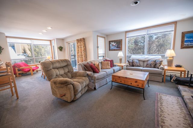 1D Brookside Village Way M22, Dover, VT 05356