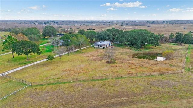 1414 County Road 130, Pearland, TX 77581