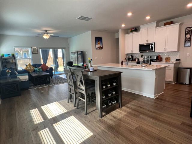 242 Wells Circle, Canton, GA 30114