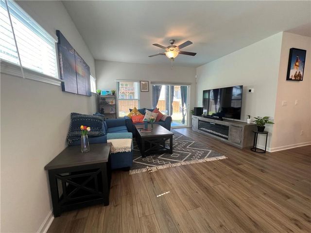 242 Wells Circle, Canton, GA 30114