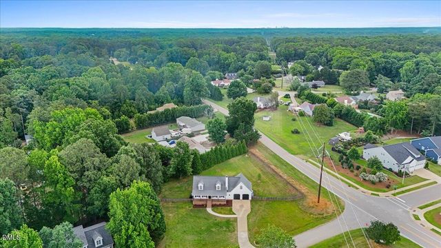 3700 Crooked Brook Trail, Apex, NC 27539