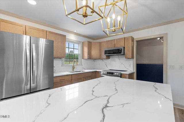 3700 Crooked Brook Trail, Apex, NC 27539