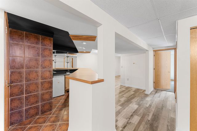 1218 E Beloit Ave, Salina, KS 67401