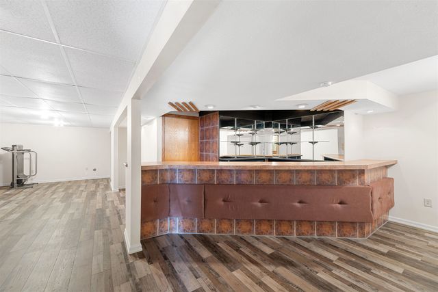 1218 E Beloit Ave, Salina, KS 67401