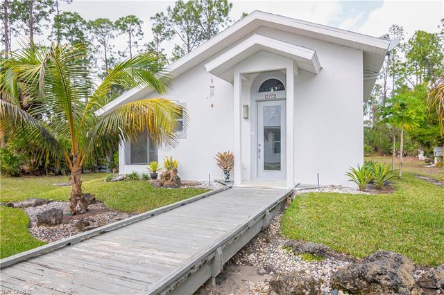 5099 Tallowood WAY, Naples, FL 34116