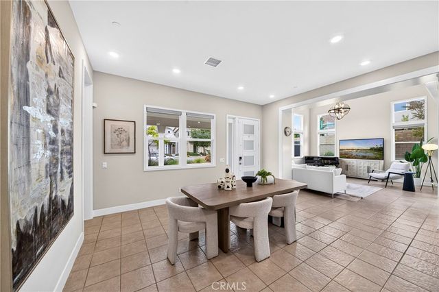 125 Source, Irvine, CA 92618