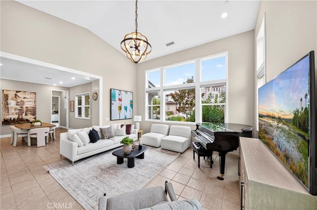 125 Source, Irvine, CA 92618