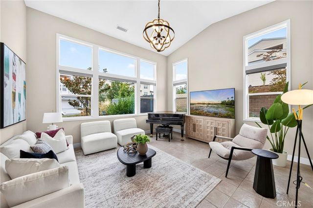 125 Source, Irvine, CA 92618