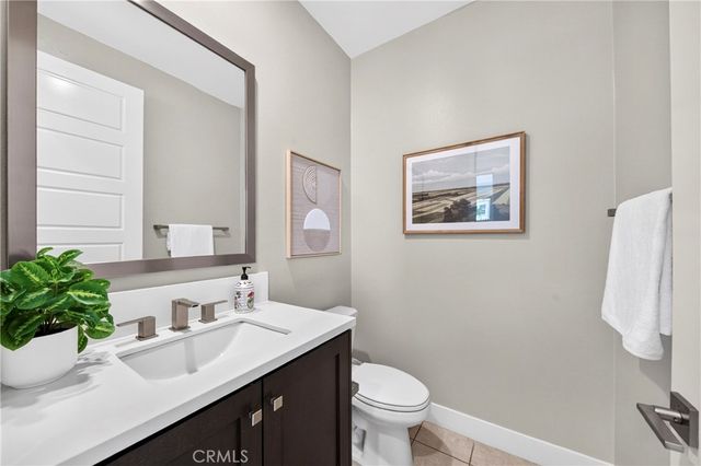 125 Source, Irvine, CA 92618