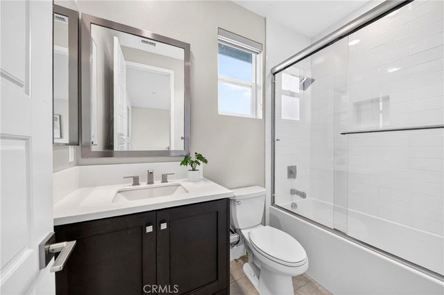 125 Source, Irvine, CA 92618