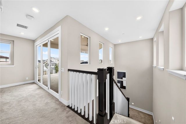 125 Source, Irvine, CA 92618