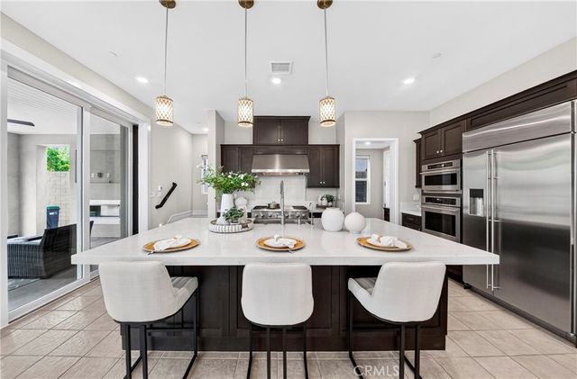 125 Source, Irvine, CA 92618