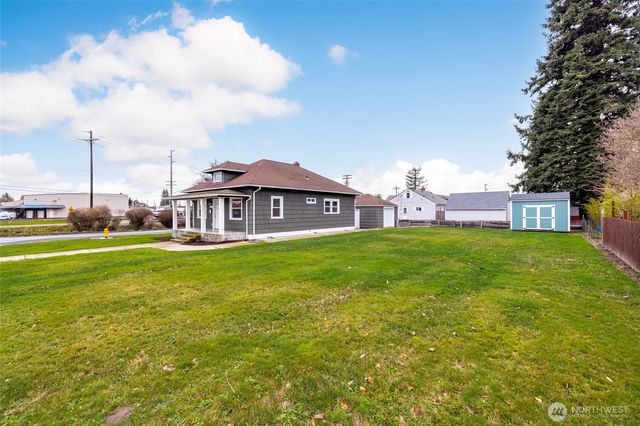 301 N Anacortes Street, Burlington, WA 98233