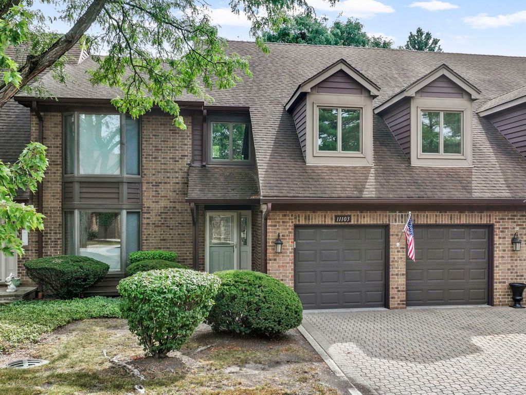 11103 Regency Drive 11103, Westchester, IL 60154 — exterior