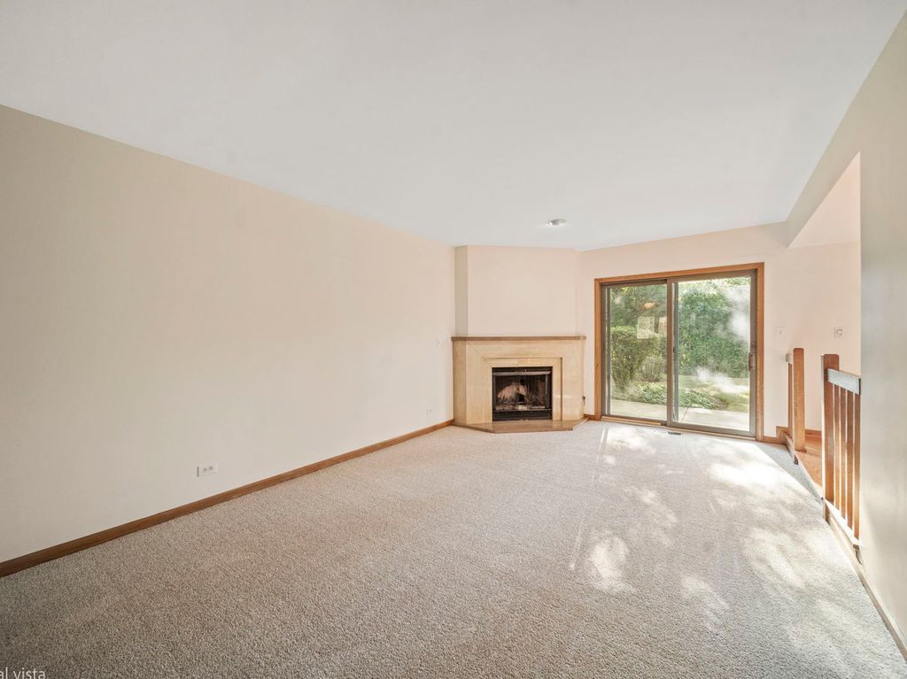 11103 Regency Drive 11103, Westchester, IL 60154 — photo 4