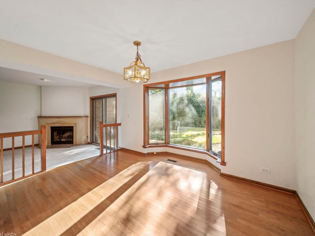 11103 Regency Drive 11103, Westchester, IL 60154 — photo 5