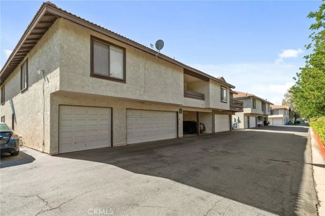 1305 Brentwood Circle D, Corona, CA 92882