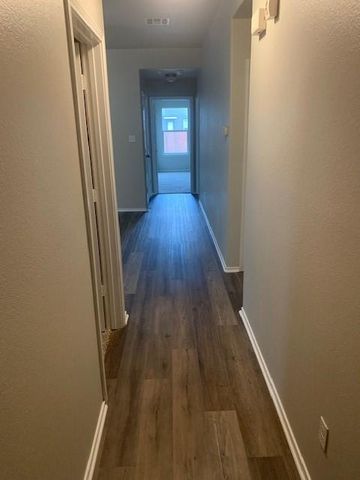 12205 Ferrystone Glen DR, Del Valle, TX 78617