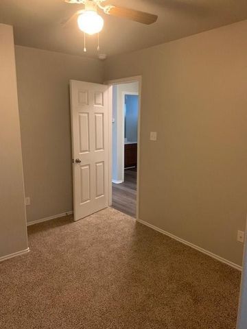 12205 Ferrystone Glen DR, Del Valle, TX 78617