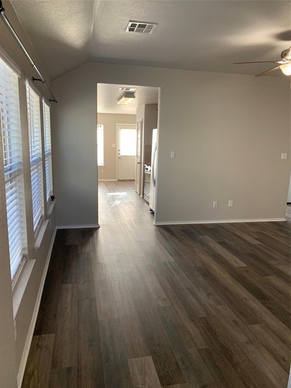 12205 Ferrystone Glen DR, Del Valle, TX 78617