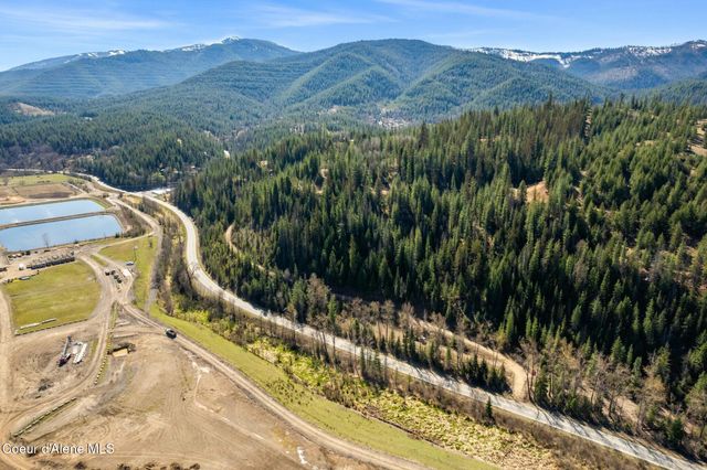 47604 Silver Valley Rd, Smelterville, ID 83868