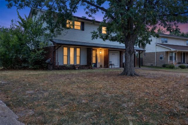 4736 Newport Drive, Del City, OK 73115